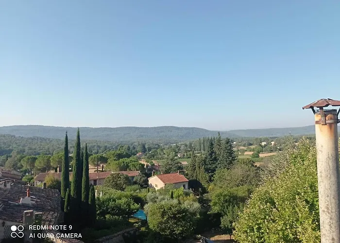 Petit Nid Cosy Typiquement Provencal